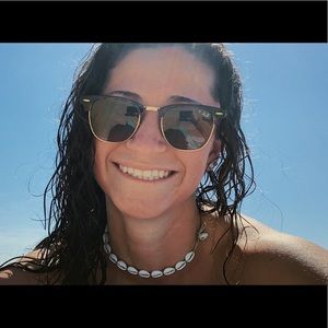 Meet your Posher, Nina